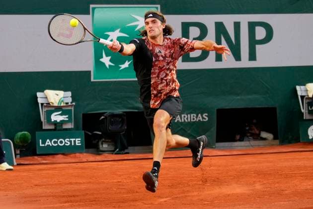PARIS, FRANCE - JUNE 4: Stefanos Tsitsipas plays an extended forehand during 4th round of Roland Garros 2023 match between Sebastian Ofner vs Stefanos Tsitsipas at Roland Garros Stadium on June 4, 2023 in Paris, France. (Photo by Glenn Gervot Icon Sportswire) TENNIS: JUN 04 French Open EDITORIAL USE ONLY Icon2306046807