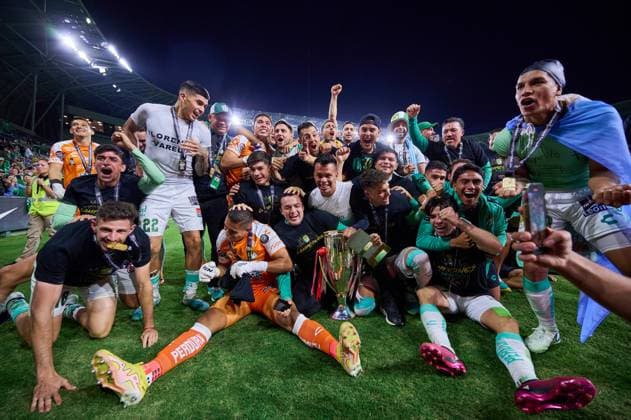 RECORD DATE NOT STATED SCCL 2023 Los Angeles FC (USA) vs Leon FC (MEX) Final Vuelta Players of Leon Champions during the game Los Angeles FC (USA) vs Leon FC (MEX), corresponding second leg match of the Great Final 2023 Scotiabank Concacaf Champions League, at BMO Field Stadium, on June 04, 2023. <br><br> Jugadores de Leon Campeones durante el partido Leon FC (MEX) vs Los Angeles FC (USA), correspondiente al partido de Vuelta de la Gran Final de la Liga de Campeones Scotiabank Concacaf 2023, en el Estadio BMO Field, el 04 de Junio de 2023. LOS ANGELES CALIFORNIA ESTADOS UNIDOS  Copyright: xCristianxdexMarchenax 20230604232359_SCCL_23_FV_LEON_CAMPEON687