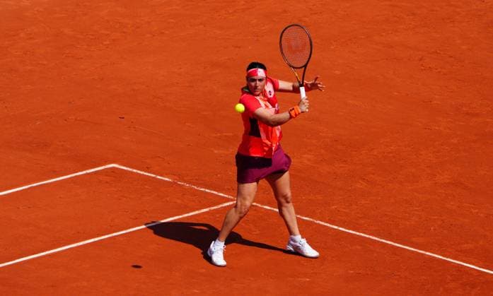 Mandatory Credit: Photo by Javier Garcia Shutterstock (13949271m) Ons Jabeur in quarter final action French Open Tennis, Day 11, Roland Garros, Paris, France - 07 June 2023 French Open Tennis, Day 11, Roland Garros, Paris, France - 07 June 2023  Copyright: xJavierxGarcia Shutterstockx 13949271m