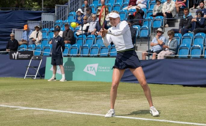 Harriet Dart (GBR) playing her match against Magali KEMPEN (BEL) during the first round of the W100 Surbiton Trophy 2023 during the 3rd day of the 2023 at Surbiton Lawn Tennis Club, Surbiton, England on the 7th June 2023. Copyright: xAlanxStanfordx PMI-5582-0020