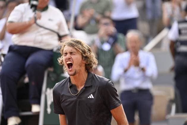 Tennis : Roland Garros 2023 - France - Alexander Zverev - Allemagne Tennis : Roland Garros 2023 - France - 07 06 23 ChrysleneCaillaud Panoramic 
