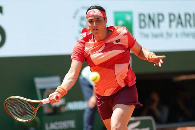 Ons Jabeur, TUN, during quarter-finals of 2023 French Open at Roland Garros, Paris, 07 06 2023; -