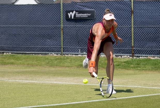 Yanina Wyckmayer (BEL) playing Elizabeth Mandlik (USA) during round two of the W100 Surbiton Trophy on day 4 of the Surbiton Trophy at Surbiton Lawn Tennis Club, Surbiton, England on the 8th June 2023. Copyright: xAlanxStanfordx PMI-5583-0032