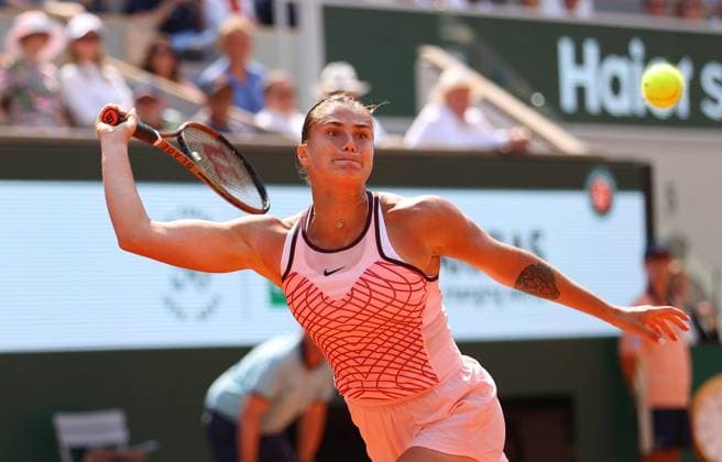 Mandatory Credit: Photo by Ella Ling Shutterstock (13949274ab) Aryna Sabalenka of Belarus in action French Open Tennis, Day 12, Roland Garros, Paris, France - 08 June 2023 French Open Tennis, Day 12, Roland Garros, Paris, France - 08 June 2023  Copyright: xEllaxLing Shutterstockx 13949274ab