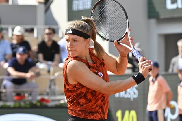 Tennis : Roland Garros 2023 - France - Karolina Muchova - Republique Tcheque Tennis : Roland Garros 2023 - France - 08 06 23 ChrysleneCaillaud Panoramic 