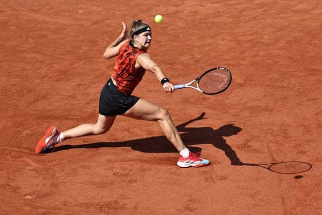 Karolina Muchova, CZE, during semi-finals of 2023 French Open at Roland Garros, Paris, 08 06 2023; -