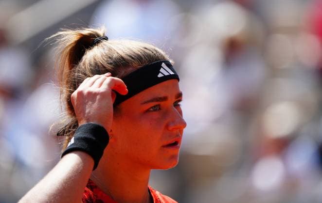 Mandatory Credit: Photo by Javier Garcia Shutterstock (13949272fj) Karolina Muchova French Open Tennis, Day 12, Roland Garros, Paris, France - 08 June 2023 French Open Tennis, Day 12, Roland Garros, Paris, France - 08 June 2023  Copyright: xJavierxGarcia Shutterstockx 13949272fj