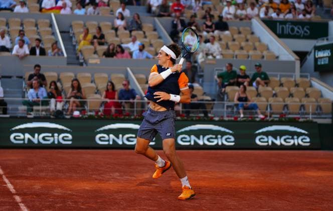 Mandatory Credit: Photo by Javier Garcia Shutterstock (13949278ar) Casper Ruud in semi final action French Open Tennis, Day 13, Roland Garros, Paris, France - 09 June 2023 French Open Tennis, Day 13, Roland Garros, Paris, France - 09 June 2023  Copyright: xJavierxGarcia Shutterstockx 13949278ar