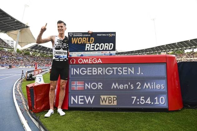 Bilder des Jahres 2023, Sport 06 Juni Sport Themen der Woche KW23 Sport Bilder des Tages Jakob Ingebrgtsen (Nor) nouveau recordman du 2 miles hommes ATHLETISME : Diamond League - Paris - 09 06 2023 JBAutissier Panoramic 