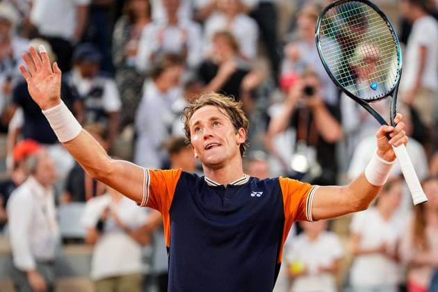 Sport Themen der Woche KW23 Sport Bilder des Tages French Open, Roland Garros: Casper Ruud - Alexander Zverev Paris, Frankrike 20230609. Casper Ruud i aksjon mot Alexander Zverev fra Tyskland i semifinalen i tennis under Roland-Garros-turneringen i Paris. Foto: Beate Oma Dahle NTB Paris Frankrike EDITORIAL USE ONLY. RESTRICTED USE FOR BETTING COMPANIES Ref:_SPO_BNC0259415222st.jpg  Copyright: xBeatexOmaxDahlex xNTBx