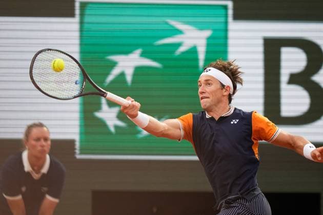 French Open, Roland Garros: Casper Ruud - Alexander Zverev Paris, Frankrike 20230609. Casper Ruud i aksjon mot Alexander Zverev fra Tyskland i semifinalen i tennis under Roland-Garros-turneringen i Paris. Foto: Beate Oma Dahle NTB Paris Frankrike EDITORIAL USE ONLY. RESTRICTED USE FOR BETTING COMPANIES Ref:_SPO_BNC0259415523st.jpg  Copyright: xBeatexOmaxDahlex xNTBx