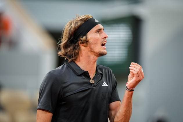 French Open, Roland Garros: Casper Ruud - Alexander Zverev Paris, Frankrike 20230609. Alexander Zverev fra Tyskland i aksjon i semifinalen i tennis mot Casper Ruud under Roland-Garros-turneringen i Paris. Foto: Beate Oma Dahle NTB Paris Frankrike EDITORIAL USE ONLY. RESTRICTED USE FOR BETTING COMPANIES Ref:_SPO_BNC0259415809st.jpg  Copyright: xBeatexOmaxDahlex xNTBx