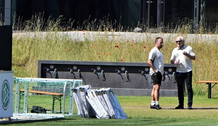 10.06.2023 Frankfurt am Main, DFB-Campus DFB Training der Deutschen Nationalmannschaft Bundestrainer Hansi Flick (Deutschland Germany) mit Sportdirektor Rudi Völler (Deutschland Germany)