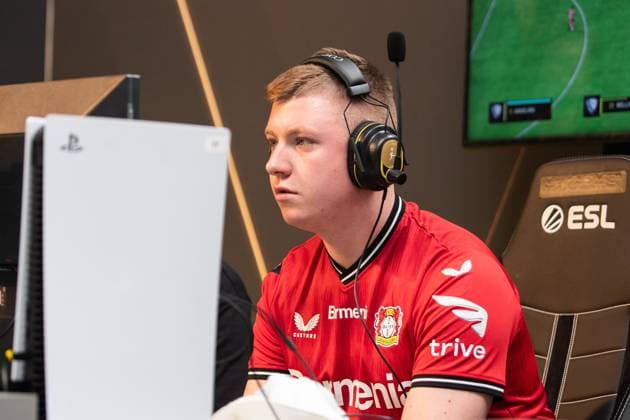 Grand Final der Virtual Bundesliga 2023 Marc Landwehr (Marc_ldw23, Bayer 04 Leverkusen) Grand Final der Virtual Bundesliga 2023, Koeln, Strassenkickerbase, 10.06.2023