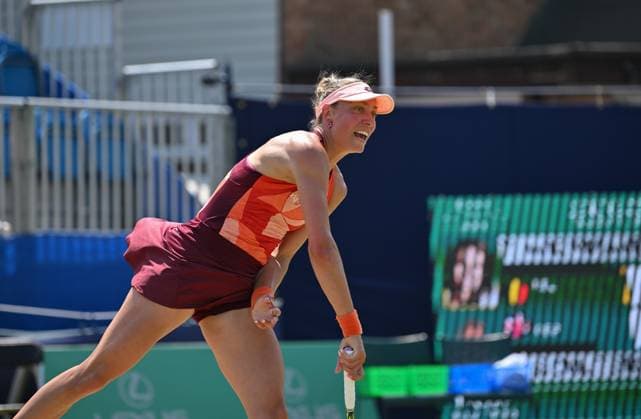 Yanina Wickmayer (BEL) playing Katie Boulter (GBR) in the semi finals of the W100 Surbiton Trophy during day 6 of the Surbiton Trophy, at Surbiton Lawn Tennis Club, Surbiton, England on the 10th June 2023. Copyright: xAlanxStanfordx PMI-5587-0091