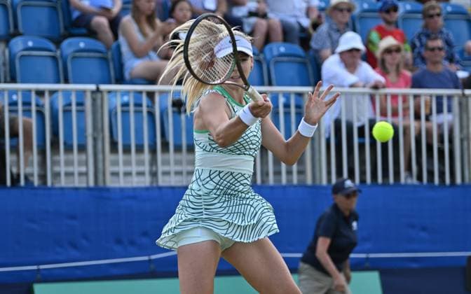 Katie Boulter (GBR) playing Yanina Wickmayer (BEL) in the semi finals of the W100 Surbiton Trophy during day 6 of the Surbiton Trophy, at Surbiton Lawn Tennis Club, Surbiton, England on the 10th June 2023. Copyright: xAlanxStanfordx PMI-5587-0095