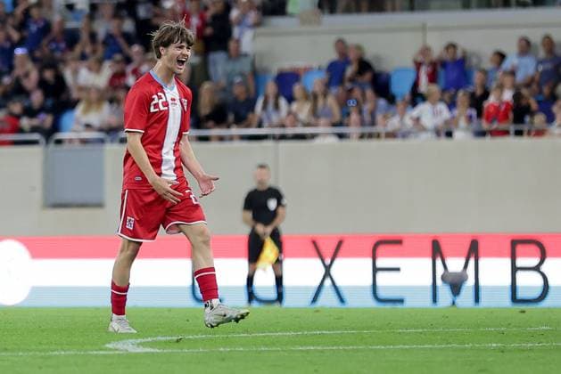 Fabio Lohei (Luxemburg 22) ärgert sich über vergebene Chance Fussball, Saison 2022-2023, Freundschaftsspiel, Länderspiel 09.06.2023 Nationalmannschaft Luxemburg - Malta (LUX vs MLT) Stade de Luxembourg, Luxemburg