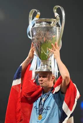The 2023 UEFA Champions League Final match between Manchester City and Internazionale Milano Erling Haaland celebrates, as Manchester City are crowned Champions of Europe and celebrate the title after the UEFA Champions League Final match between Manchester City and Internazionale Milano, at Atatürk Olympic Stadium on June 10, 2023 in Istanbul, Turkey. Istanbul Atatürk Olympic Stadium BaÅüakÅüehir Turkey Copyright: xAlexandraxFechetex _ADR2097