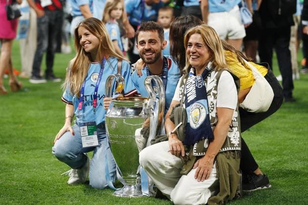 Bernardo Silva (ManC), JUNE 10, 2023 - Football Soccer : Bernardo Silva celebrate after winning UEFA Champions League final 2023 Istanbul match between Manchester City FC 1-0 FC Internazionale Milano at the Ataturk Olympic Stadium in Istanbul, Turkey. Noxthirdxpartyxsales  (220965186)