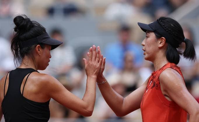 (230611) -- PARIS, June 11, 2023 -- Wang Xinyu (R) of China Hsieh Su-Wei of Chinese Taipei celebrate during the women s doubles final against Leylah Fernandez of Canada Taylor Townsend of the United States at the French Open tennis tournament at Roland Garros in Paris, France, June 11, 2023. ) (SP)FRANCE-PARIS-TENNIS-ROLAND GARROS-FRENCH OPEN-WOMEN S DOUBLES GaoxJing 