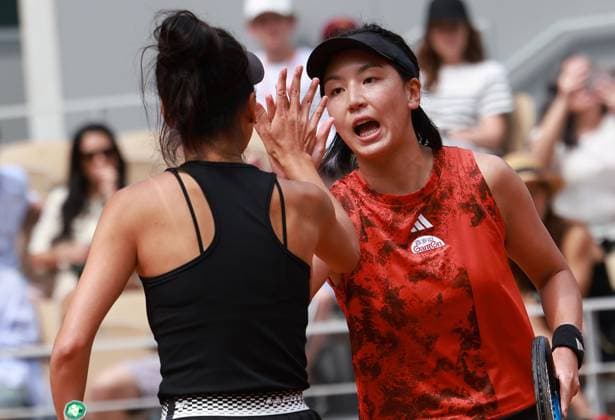 (230611) -- PARIS, June 11, 2023 -- Wang Xinyu (R) of China Hsieh Su-Wei of Chinese Taipei celebrate during the women s doubles final against Leylah Fernandez of Canada Taylor Townsend of the United States at the French Open tennis tournament at Roland Garros in Paris, France, June 11, 2023. ) (SP)FRANCE-PARIS-TENNIS-ROLAND GARROS-FRENCH OPEN-WOMEN S DOUBLES GaoxJing 