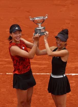Mandatory Credit: Photo by Ella Ling Shutterstock (13949291g) Xinyu Wang of China and Su-Wei Hsieh of Taipei celebrate with the trophy French Open Tennis, Day 15, Roland Garros, Paris, France - 11 June 2023 French Open Tennis, Day 15, Roland Garros, Paris, France - 11 June 2023  Copyright: xEllaxLing Shutterstockx 13949291g