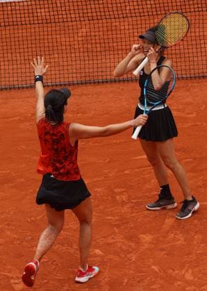Mandatory Credit: Photo by Ella Ling Shutterstock (13949291n) Xinyu Wang of China and Su-Wei Hsieh of Taipei celebrate on match point French Open Tennis, Day 15, Roland Garros, Paris, France - 11 June 2023 French Open Tennis, Day 15, Roland Garros, Paris, France - 11 June 2023  Copyright: xEllaxLing Shutterstockx 13949291n