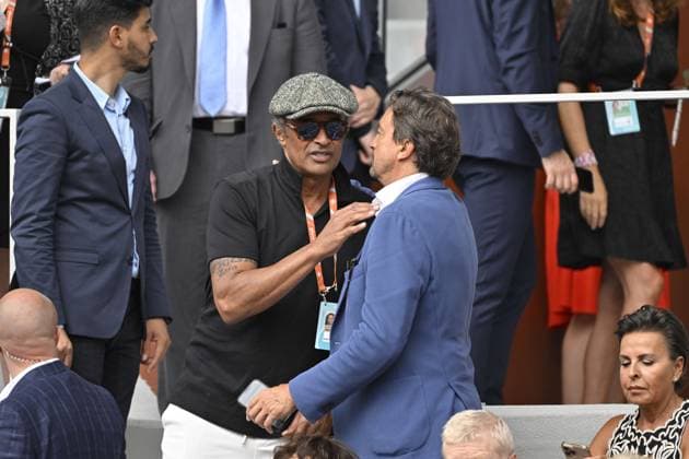 Tennis : Roland Garros 2023 - France - Finale du simple messieurs - Yannick Noah et Henri Leconte Tennis : Roland Garros 2023 - France - 11 06 23 ChrysleneCaillaud Panoramic 