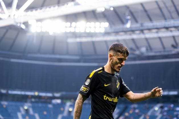 230611 AIKs Vincent Thill deppar under fotbollsmatchen i Allsvenskan mellan AIK och Elfsborg den 11 juni 2023 i Stockholm. Copyright: MAXIMxTHORE BB230611MT022