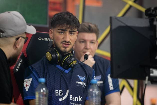 Grand Final der Virtual Bundesliga 2023 Khalid Guerel (Khalidgrl03, Karlsruher SC) Grand Final der Virtual Bundesliga 2023, Koeln, Strassenkickerbase, 10.06.2023