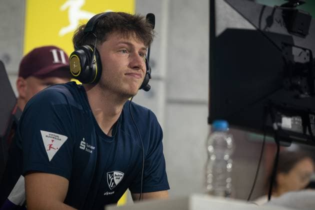 Grand Final der Virtual Bundesliga 2023 Timo Siep (TimoX, VFL Bochum) Grand Final der Virtual Bundesliga 2023, Koeln, Strassenkickerbase, 10.06.2023