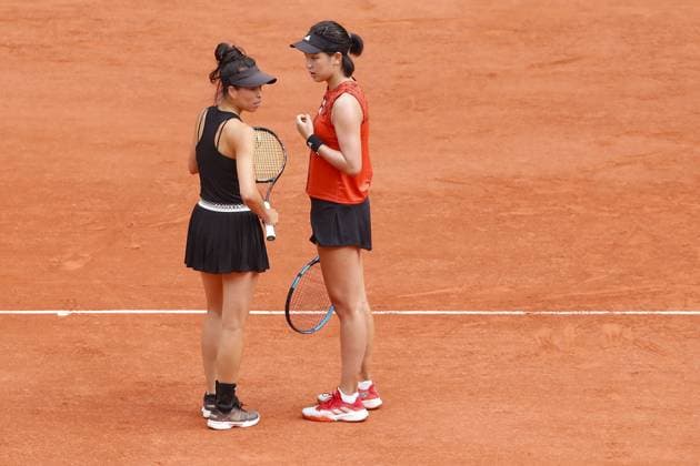 Su Wei Hsieh - Xinyu Wang Vs Leylah Fernandez - Taylor Townsend - Finale Double Dames TENNIS : Roland-Garros 2023 - Paris - 11 06 2023 MichaelBaucher Panoramic 