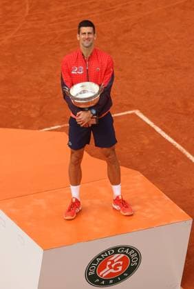 Mandatory Credit: Photo by Ella Ling Shutterstock (13949291aq) Novak Djokovic of Serbia celebrates with the trophy French Open Tennis, Day 15, Roland Garros, Paris, France - 11 June 2023 French Open Tennis, Day 15, Roland Garros, Paris, France - 11 June 2023  Copyright: xEllaxLing Shutterstockx 13949291aq