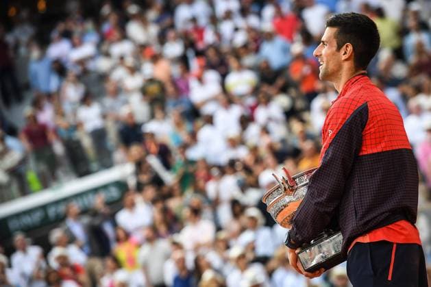 June 11, 2023, Paris, France, France: Novak DJOKOVIC of Serbia celebrates his victory with the trophy during the fifteenth day of Roland-Garros 2023, French Open 2023, Grand Slam tennis tournament at the Roland-Garros Stadium on June 11, 2023 in Paris, France. Paris France - ZUMAm308 20230611_zsp_m308_013 Copyright: xMatthieuxMirvillex