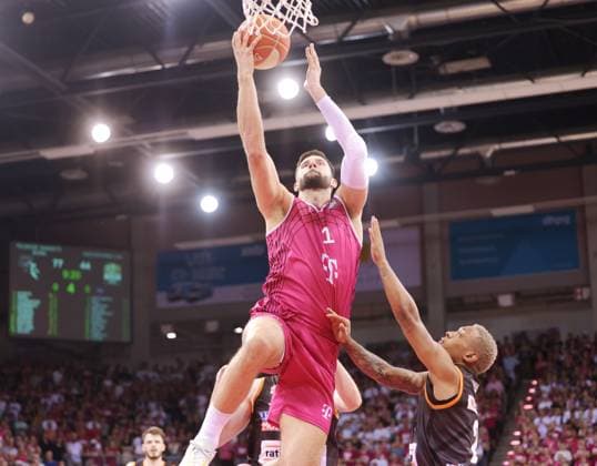 Leon Kratzer Telekom Baskets Bonn vs. ratiopharm Ulm , Playoffs Finale Spiel 2