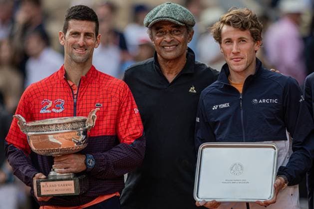 2023 French Open - Day Fifteen Novak Djokovic, Yannick Noah and Casper Ruud on the podium after the Men s Singles final at Roland Garros Grand Slam Tournament - Day 15 on June 11, 2023 in Paris, France. Paris France  Copyright: xRobertxSzaniszlox originalFilename:szaniszlo-notitle230611_npkL2.jpg