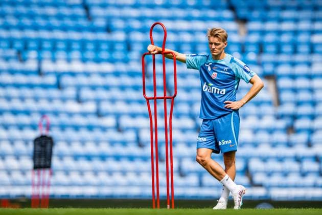 Sport Themen der Woche KW24 Sport Bilder des Tages 230613 Martin odegaard of the Norwegian national football team during a training session on June 13, 2023 in Oslo. Photo: Vegard Grott BILDBYRAN kod VG VG0452 bbeng fotball football soccer fotboll UEFA EURO, EM, Europameisterschaft,Fussball 2024 em-kvalifisering em-kvalik trening träning training practice norge norway *** 230613 Martin odegaard of the Norwegian national soccer team during a training session on June 13, 2023 in Oslo Photo Vegard Grott BILDBYRAN code VG VG0452 bbeng fotball football soccer football uefa euro 2024 em qualification em kvalik trening training practice norge norway  Copyright: VEGARDxGRoTT BB230613VG012