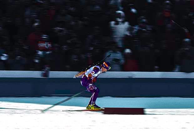 Women s biathlon 15 km individual Myriam BÃ dard (CAN) wins the gold medal in the Women s biathlon 15 km individual competition at the 1994 Olympic Winter games, Winterspiele,Spiele, Summer games Lillehammer Birkebeineren Ski Stadium Norway Copyright: xDuomo PCNx OL9403 218030