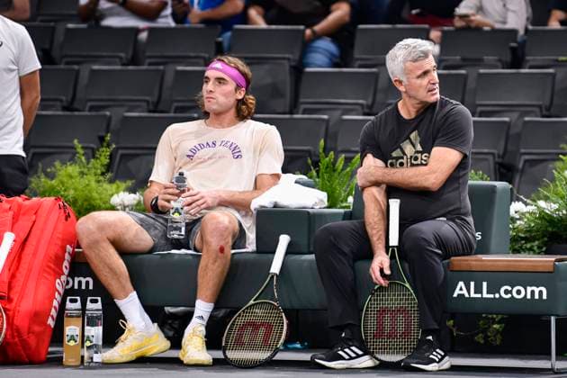 Rolex Paris Masters Apostolos Tsitsipas, father and coach of Stefanos Tsitsipas during the Rolex Paris Masters, ATP, Tennis Herren Masters 1000 tennis tournament, on October 30, 2022 at Accor Arena in Paris, France. Photo by Victor Joly ABACAPRESS.COM Paris France  Copyright: xJolyxVictor ABACAx 829983_096 JolyxVictor ABACAx 829983_096