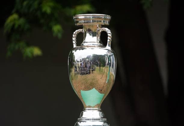 Fussball, Saison 2022 2023, Fototermin UEFA EURO, EM, Europameisterschaft,Fussball 2024, der EM-Pokal, 14.06. 2023, Copyright: xSebastianxRäppold MatthiasxKochx