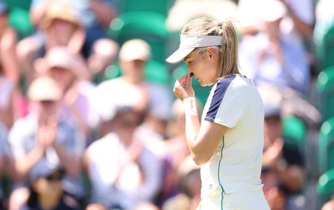 Mandatory Credit: Photo by Ryan Browne Shutterstock (13961285t) Donna Vekic of Croatia in her round of 16 match against Viktorija Golubic Switzerland. Rothesay Open, Day Three, Tennis, Nottingham Tennis Centre, Nottingham, UK - 14 Jun 2023 Rothesay Open, Day Three, Tennis, Nottingham Tennis Centre, Nottingham, UK - 14 Jun 2023 Copyright: xRyanxBrowne Shutterstockx 13961285t