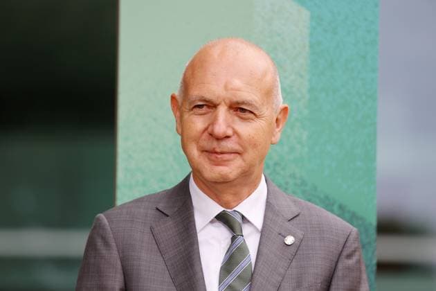 Bernd Neuendorf, Präsident Deutscher Fußball-Bund, Deutschland, Berlin, Bundeskanzleramt, Bildtermin von Bundeskanzler Scholz und Bundesministerin Faeser mit Vertretern des DFB anlässlich der Fußball-EM 2024 in Deutschland