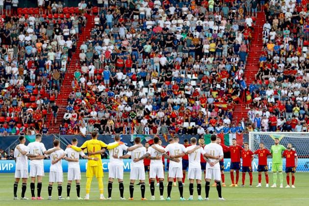 ENSCHEDE, 15-06-2023 , Stadium Grolsch Veste, Nations League semi final 2022 2023 between Spain and Italy, one minute of silence after the death of Silvio Berlusconi Spain - Italy  x21337972x Copyright: