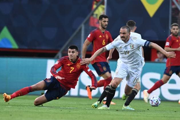Alvaro Morata (Spain)Leonardo Bonucci (Italy) during the UEFA Nations League 2022-2023 match between Spain 2-1 Italy at De Grolsh Veste Stadium on June 15, 2023 in Enschede, Netherlands. Noxthirdxpartyxsales  (221590043)
