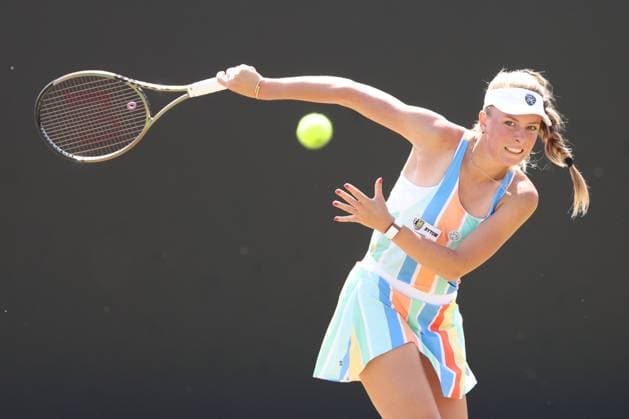 Mandatory Credit: Photo by Ryan Browne Shutterstock (13961298aj) Magdalena Frech of Poland during her quarter-final match against Jodie Burrage of Great Britain. Rothesay Open, Day Five, Tennis, Nottingham Tennis Centre, Nottingham, UK - 16 Jun 2023 Rothesay Open, Day Five, Tennis, Nottingham Tennis Centre, Nottingham, UK - 16 Jun 2023 Copyright: xRyanxBrowne Shutterstockx 13961298aj