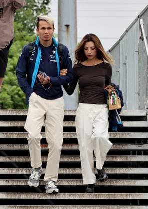 FORMULA 1 AWS GRAND PRIX DU CANADA 2023 17.06.2023, Circuit Gilles-Villeneuve, Montreal, FORMULA 1 AWS GRAND PRIX DU CANADA 2023 , im Bild Alexander Albon (GBR), Williams Racing mit Freundin Lily Muni.