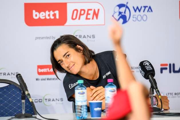 Caroline Garcia, waehrend einer Pressekonferenz, GER, Berlin, Tennis bett1open, WTA, Tennis Damen 500, Saison 2022 2023, 18.06.23, 2023, Steffi Graf Stadion, GER, Berlin, Tennis bett1open, WTA 500, Saison 2022 2023, 18.06.23, 2023, Steffi Graf Stadion, Foto: Eibner-Pressefoto Uwe Koch Berlin Copyright: xEibner-Pressefoto UwexKochx EP_UKH