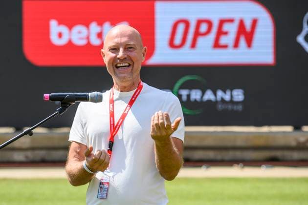 Adam Szpyt - Gruender bett1.de - Sponsor, waehrend der Eroeffnung, GER, Berlin, Tennis bett1open, WTA, Tennis Damen 500, Saison 2022 2023, 18.06.23, 2023, Steffi Graf Stadion, GER, Berlin, Tennis bett1open, WTA 500, Saison 2022 2023, 18.06.23, 2023, Steffi Graf Stadion, Foto: Eibner-Pressefoto Uwe Koch Berlin Copyright: xEibner-Pressefoto UwexKochx EP_UKH
