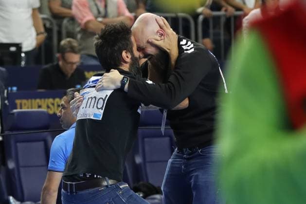 18.06.2023, xgox, Handball - EHF Champions League - Finale, SC Magdeburg - Barlinek Industria Kielce v.l. Bennet Wiegert (Magdeburg, Trainer), Yves Grafenhorst (Magdeburg, Co-Trainer) Jubel ueber den Sieg, Jubel nach Spielende Koeln