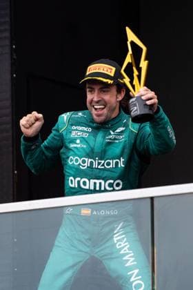 Fernando Alonso (ESP, Aston Martin Aramco Cognizant F1 Team, 14) jubelt auf dem Podium bei der Siegerehrung ueber Platz 2, CAN, Formel 1 Weltmeisterschaft, Grand Prix von Kanada, Circuit de Gilles Villeneuve Montreal, Rennen, 18.06.2023 CAN, Formel 1 Weltmeisterschaft, Grand Prix von Kanada, Circuit de Gilles Villeneuve Montreal, Rennen, 18.06.2023 Montreal Copyright: xEibner Memmlerx EP_MMR